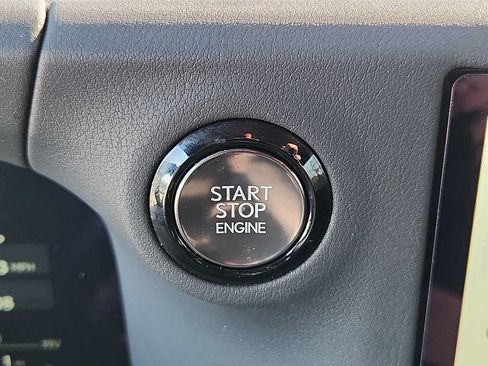 Used 2026 Lexus GX 550 w/ Accessory Package (2T) AWD/4WD image 23