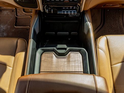 Used 2022 RAM 2500 Limited image 30