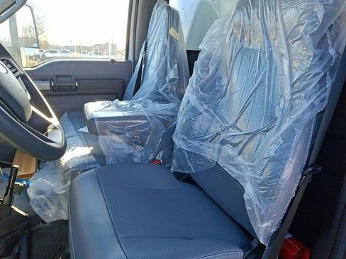 Used 2023 Ford F650 2WD Regular Cab Super Duty image 12