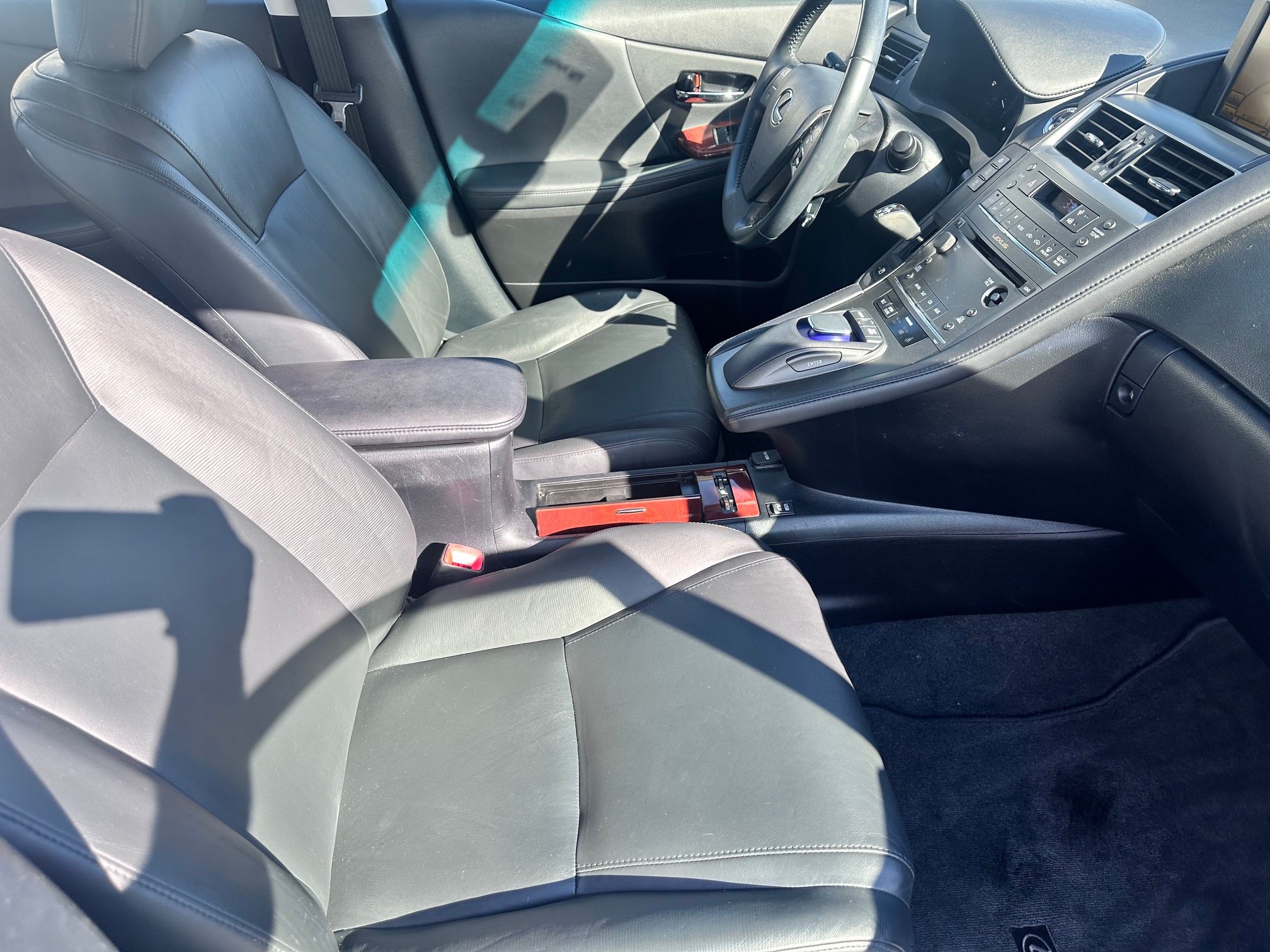 Used 2011 Lexus HS 250h FWD image 9