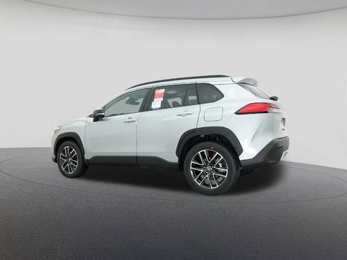 New 2026 Toyota Corolla Cross XLE image 20