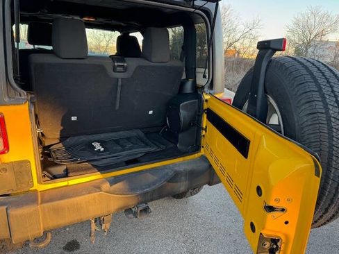 Used 2011 Jeep Wrangler Sport image 20