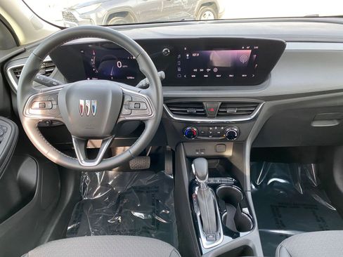 Used 2025 Buick Encore GX Preferred image 33