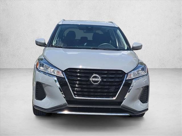 Certified 2024 Nissan Kicks SV FWD image 2