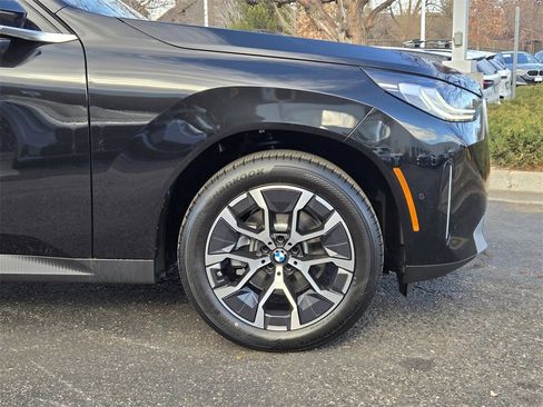 New 2026 BMW X3 xDrive30 w/ Premium Package image 9