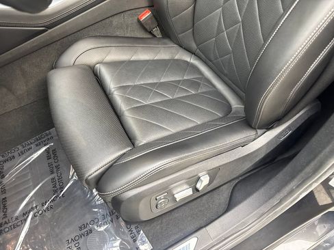 Used 2023 BMW X6 xDrive40i w/ M Sport Package AWD/4WD image 30