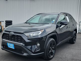 Used 2021 Toyota RAV4 XLE FWD video 1