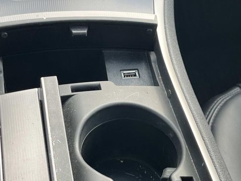 Used 2020 Lincoln MKZ Reserve w/ Elements Package image 34