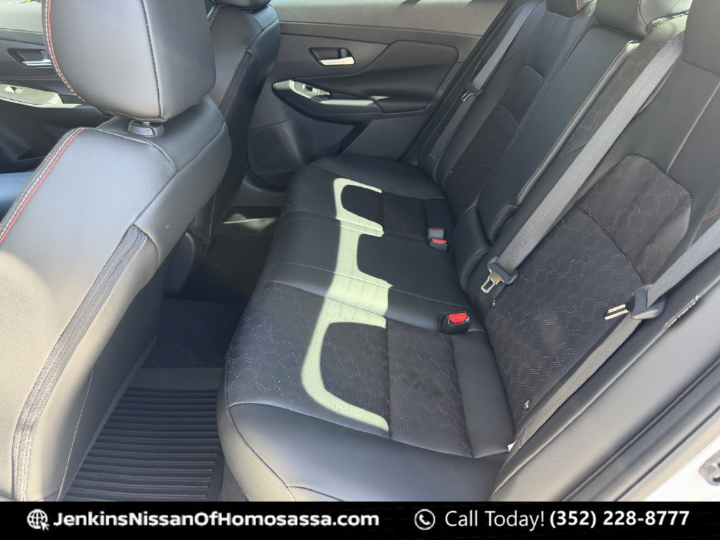 Used 2026 Nissan Sentra SR w/ SR Premium Package FWD image 32