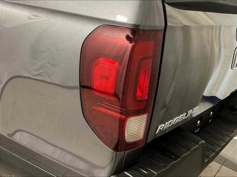 Used 2023 Honda Ridgeline RTL image 35