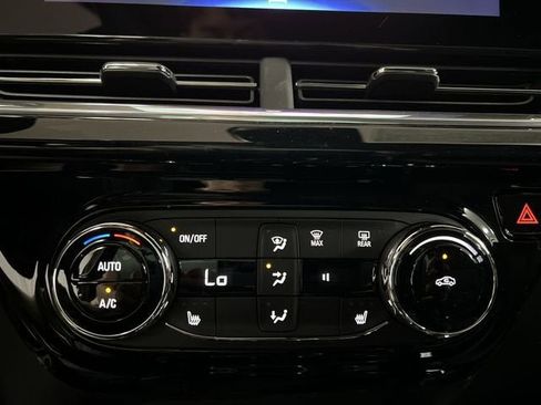 New 2026 Chevrolet Trax RS w/ Driver Confidence Package image 17