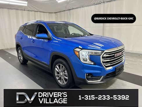 Certified 2024 GMC Terrain SLT AWD/4WD image 1