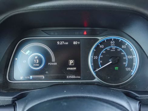 Used 2022 Nissan Leaf S FWD image 23