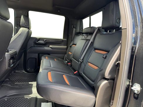 Used 2026 GMC Sierra 2500 AT4 w/ AT4 Premium Plus Package AWD/4WD image 10