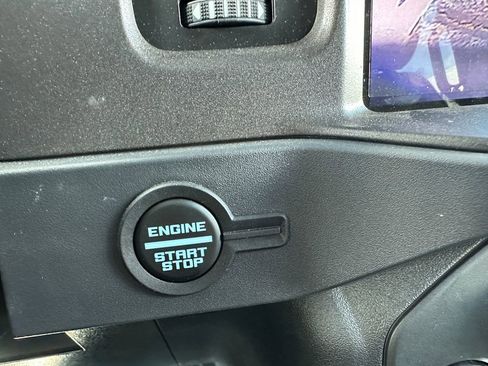Certified 2025 Ford Bronco Big Bend AWD/4WD image 35