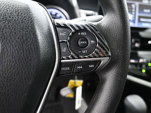 Used 2022 Toyota Camry LE FWD image 28