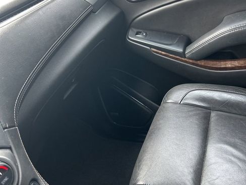 Used 2017 Chevrolet Tahoe LT image 14