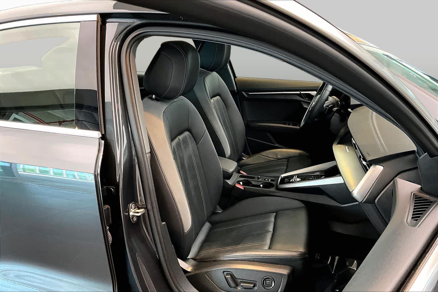 Used 2023 Audi A3 2.0T Premium w/ Convenience Package FWD image 9