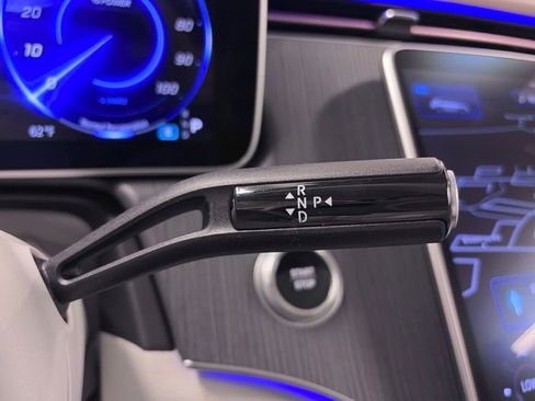 Used 2023 Mercedes-Benz EQE 350+ 4MATIC SUV w/ Exclusive Trim Package image 20