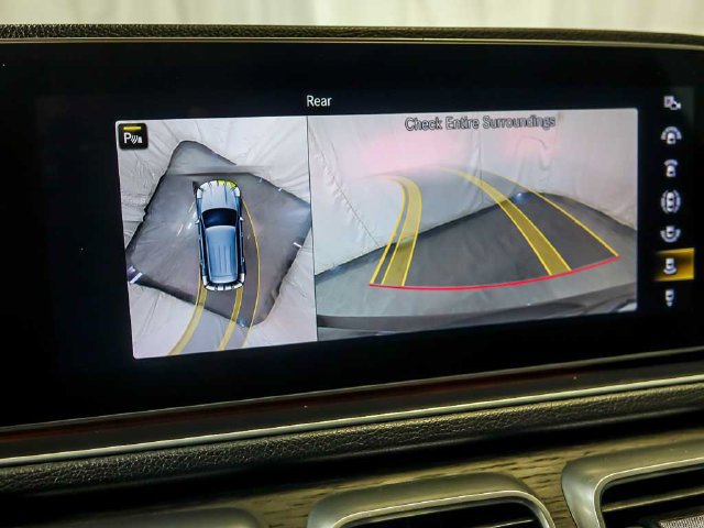 Used 2021 Mercedes-Benz GLE 450 4MATIC w/ AMG Line Exterior image 24