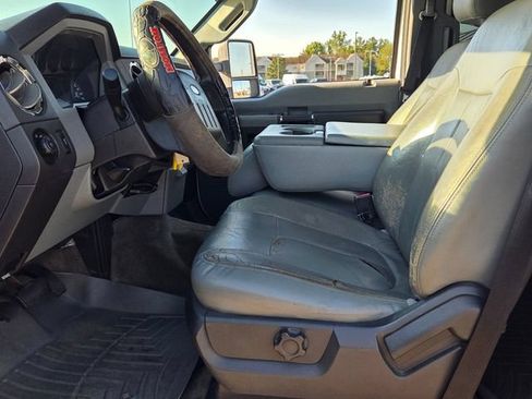 Used 2012 Ford F250 XLT w/ Skid Plate Pkg AWD/4WD image 6