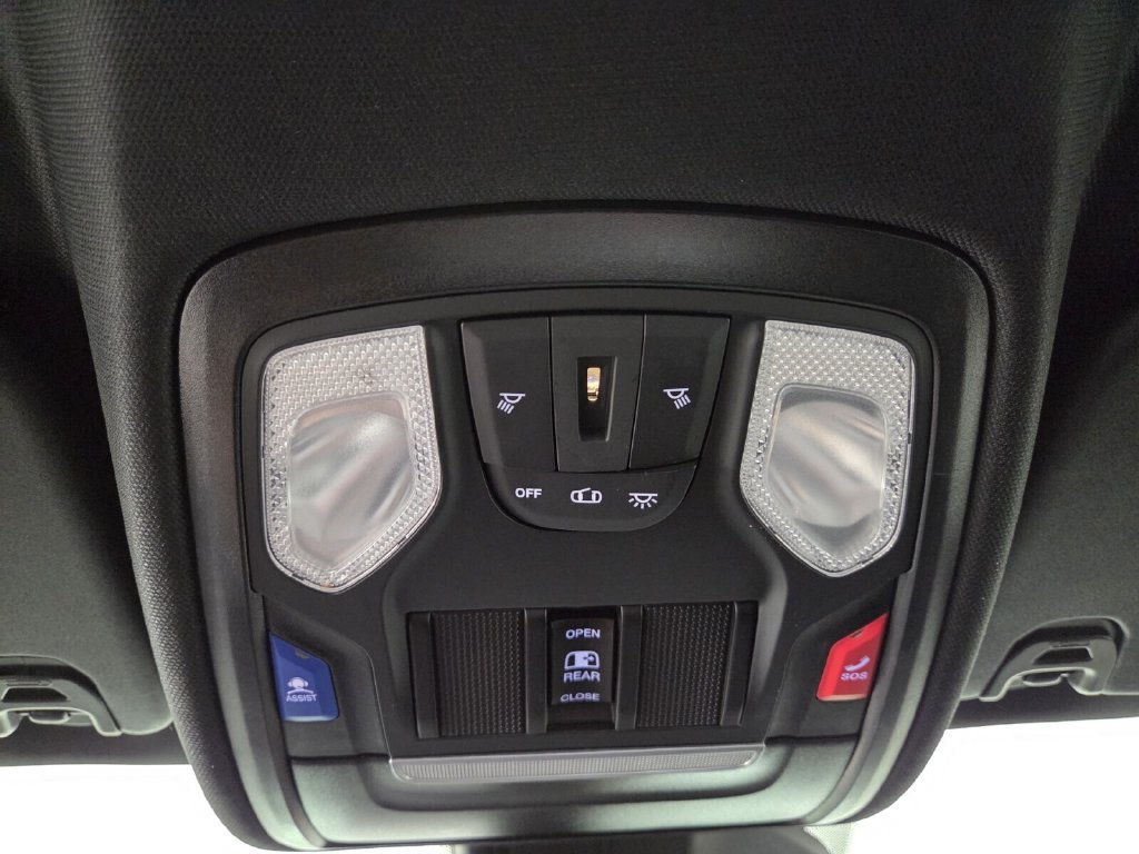 Used 2025 RAM 1500 Tradesman w/ Night Edition AWD/4WD image 21