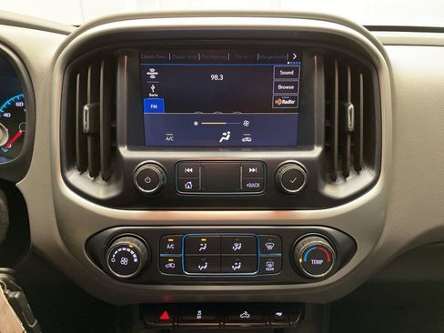 Used 2019 Chevrolet Colorado LT w/ LT Convenience Package AWD/4WD image 14