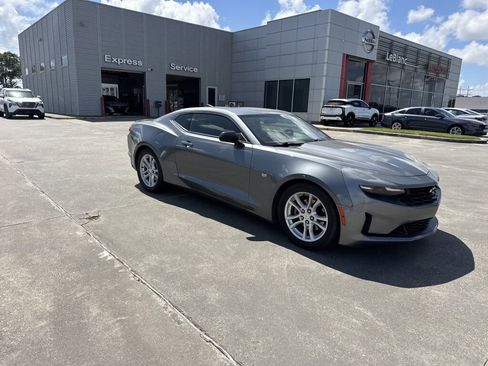 Used 2021 Chevrolet Camaro LS image 15