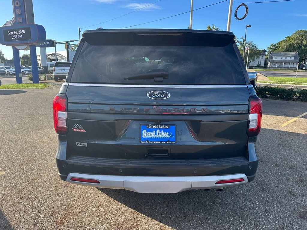 Used 2022 Ford Expedition Timberline AWD/4WD image 6