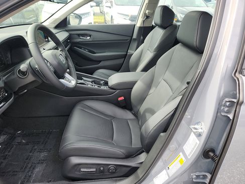 New 2025 Honda Accord Touring image 9