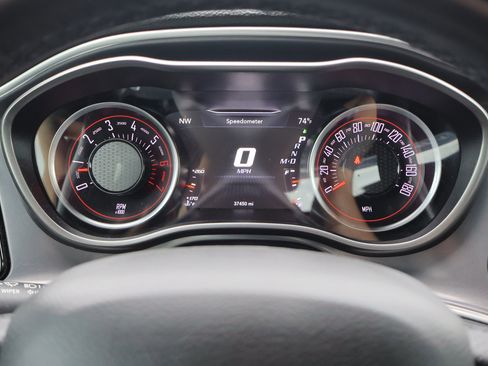 Used 2019 Dodge Challenger R/T Scat Pack image 21