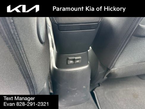 Used 2020 Nissan Kicks SV FWD image 14