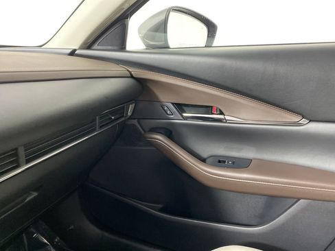 Used 2023 MAZDA CX-30 AWD 2.5 S w/ Premium Package image 24