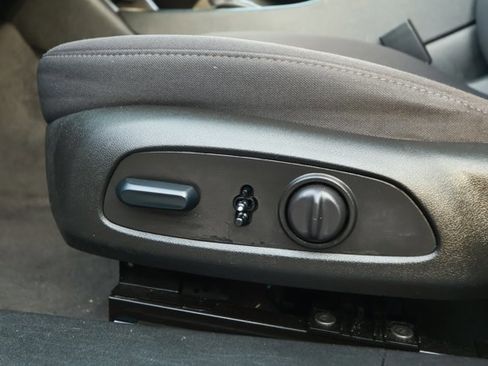 Used 2024 Chevrolet Malibu LT image 22