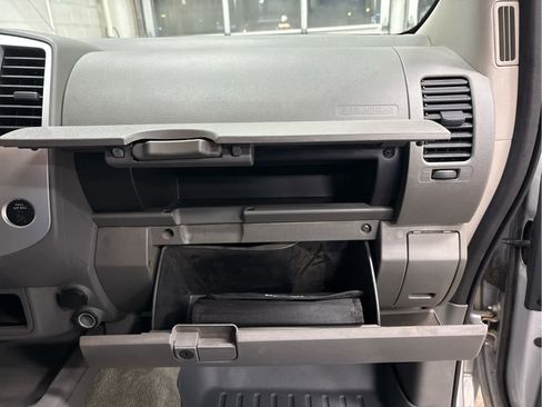 Used 2016 Nissan Frontier SV image 19