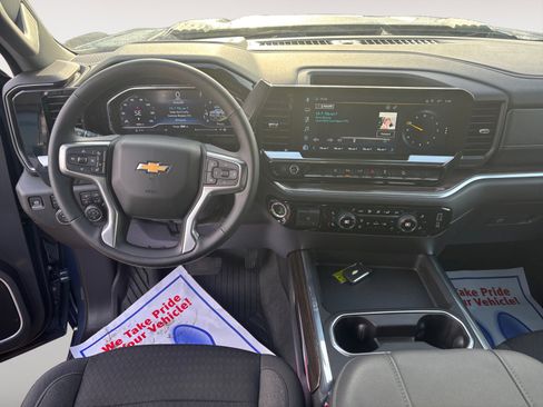 Used 2025 Chevrolet Silverado 2500 LT w/ All Star Edition image 10