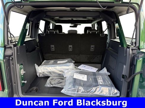 New 2025 Ford Bronco Badlands image 9