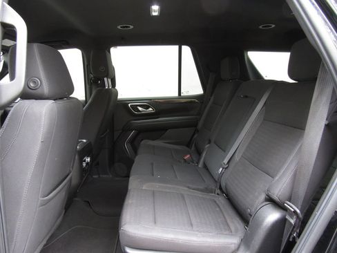 Used 2022 GMC Yukon SLE AWD/4WD image 14