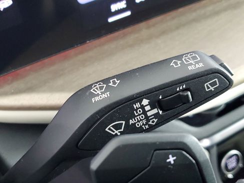 New 2026 Audi Q5 Premium image 36