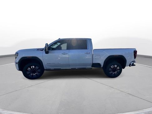 Used 2024 GMC Sierra 2500 Denali w/ Denali Reserve Package image 8