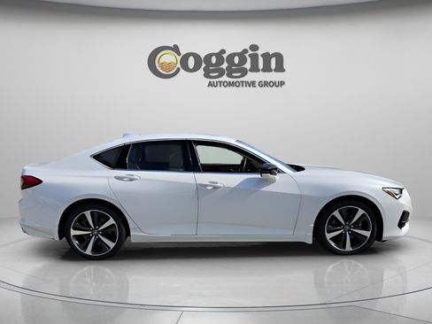 New 2025 Acura TLX w/ Technology Package image 5