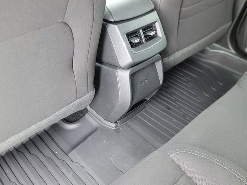 New 2026 Chevrolet Equinox EV LT image 26