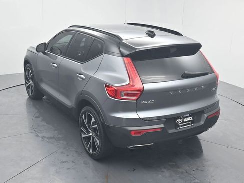 Used 2019 Volvo XC40 T5 R-Design image 62