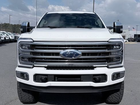 Used 2026 Ford F250 Platinum w/ Platinum Plus Package image 3