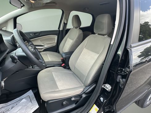 Used 2021 Ford EcoSport S FWD image 17