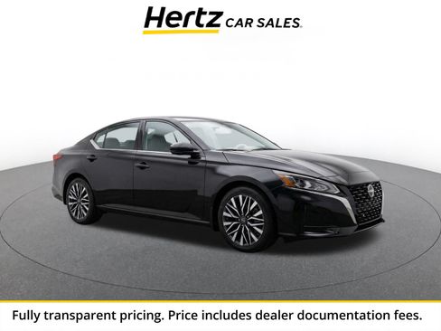 Used 2026 Nissan Altima 2.5 SV FWD image 1