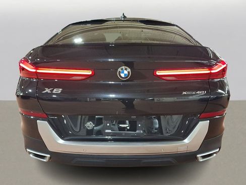 Certified 2023 BMW X6 xDrive40i w/ Premium Package image 5