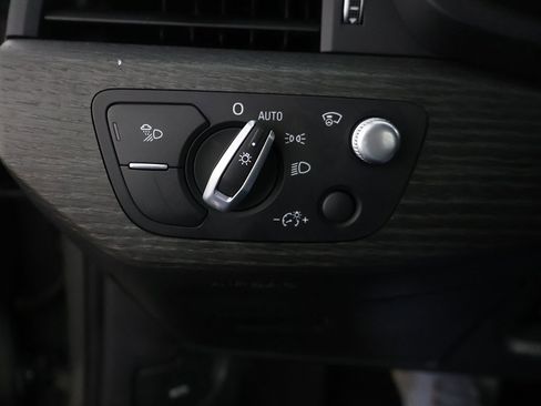 Used 2023 Audi A4 2.0T Prestige w/ Prestige Package image 43