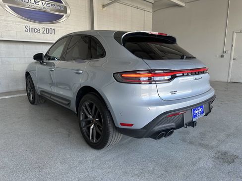 Used 2023 Porsche Macan Turbo image 9