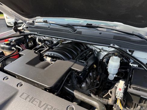 Used 2017 Chevrolet Tahoe LT image 42